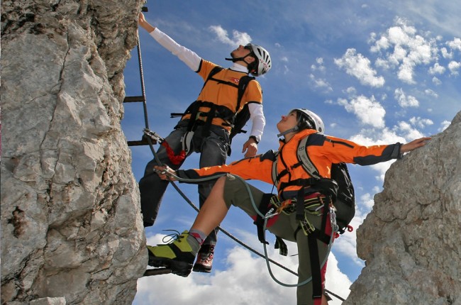 Klettern am Felsen © Photo Austria Herbert Raffalt